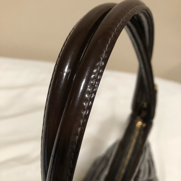 Chanel Medallion Tote in Dark Chocolate - Picture 7 of 11